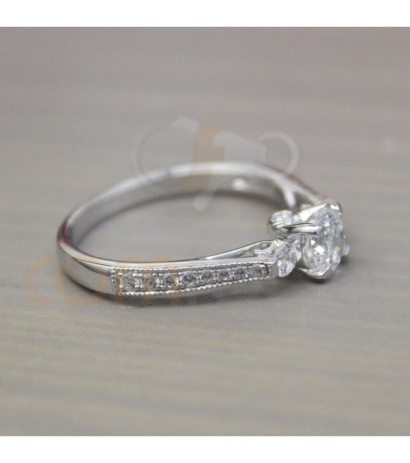 Bague solitaire avec zircon en argent 925