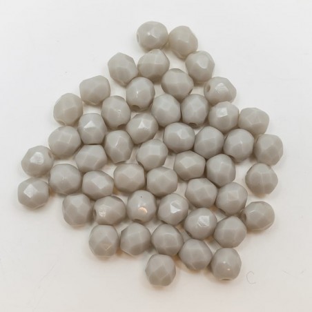 Boules à facettes 4 mm gris (50und)